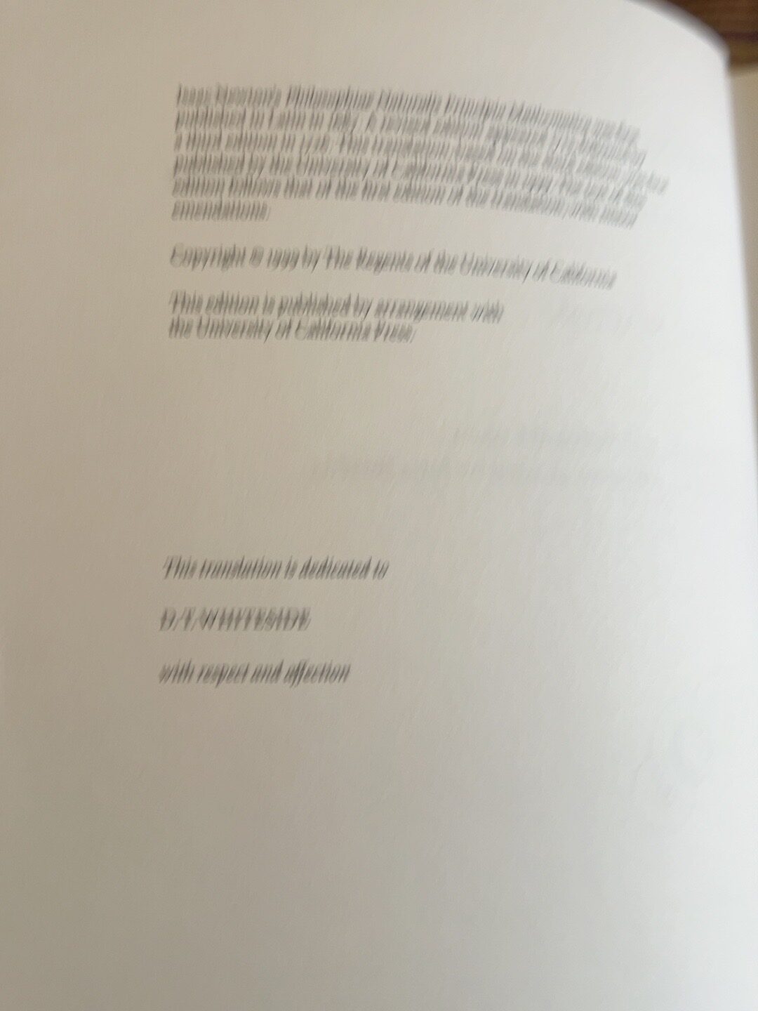 Principia Mathematica: Mathematical Principles of Natural Philosophy, with A Guide to Newton’s Principia Mathematica, catalogue photograph 5