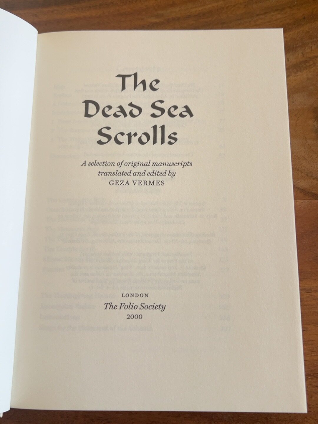 The Dead Sea Scrolls: A Selection of Original Manuscripts, catalogue photograph 3
