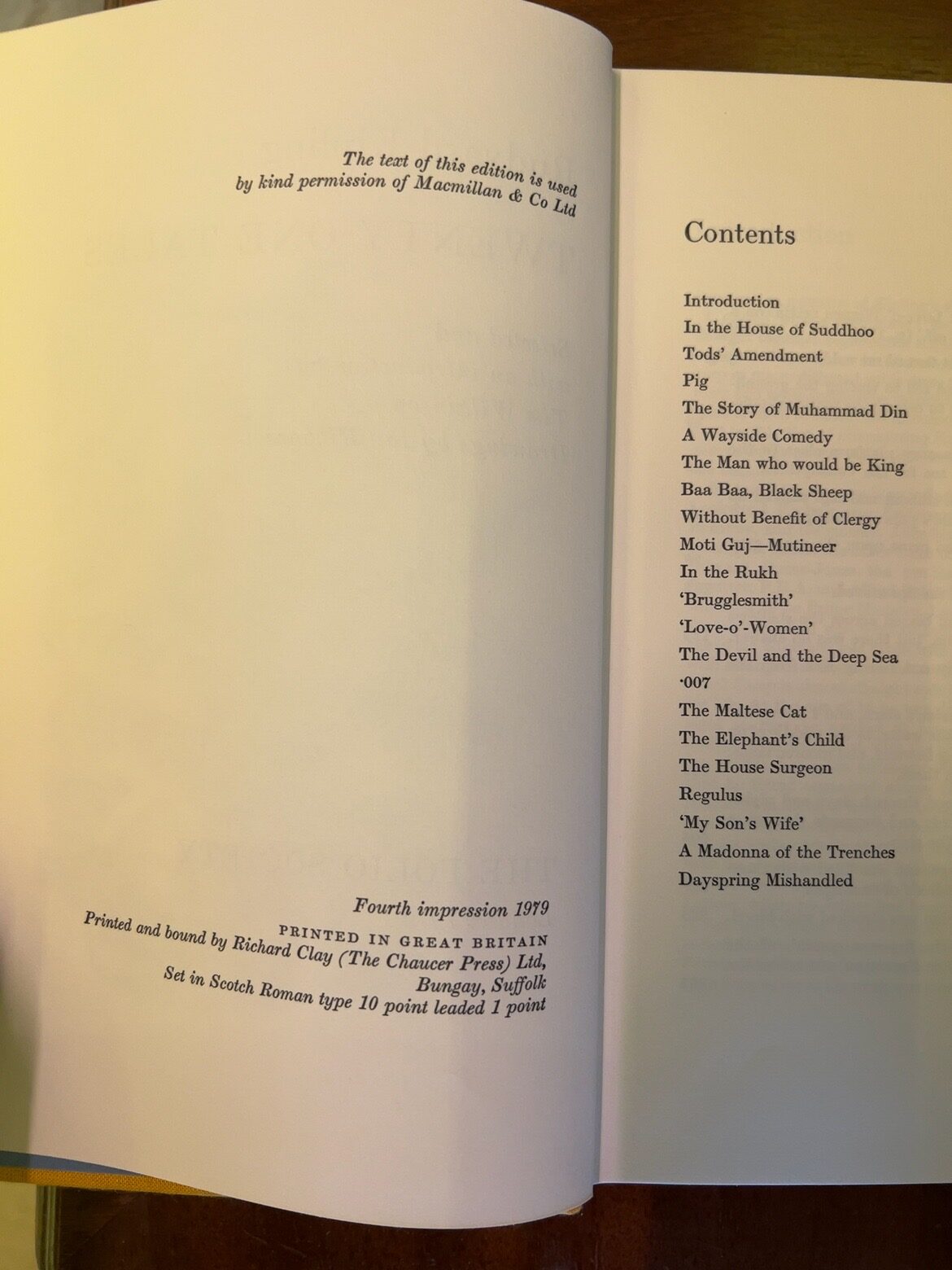 Twenty-One Tales, catalogue photograph 4