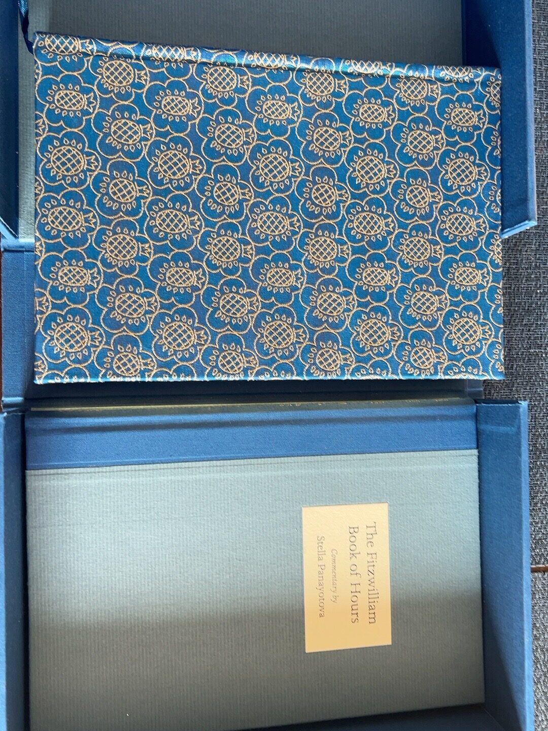The Fitzwilliam Book of Hours, catalogue photograph 3